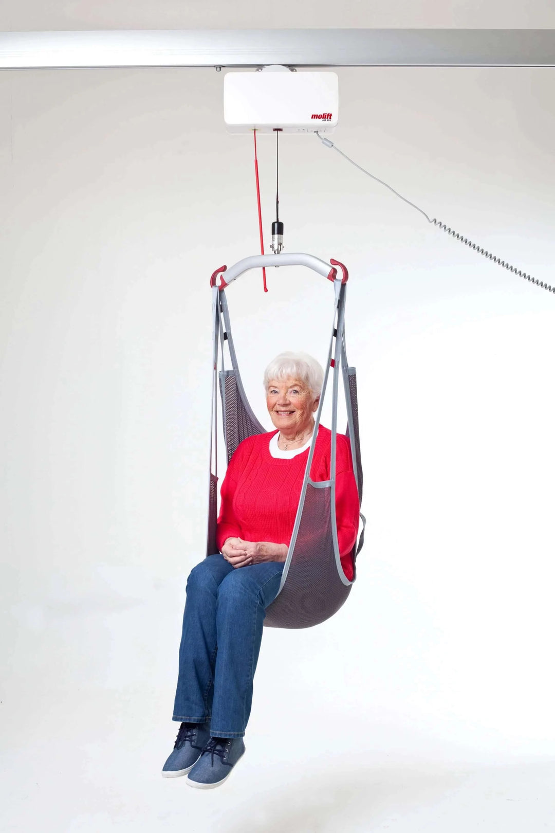 Molift - EvoSling Comfort MediumBack Patient Sling Patient Lifts Accessories Molift - front view of patient using the sling with molif air