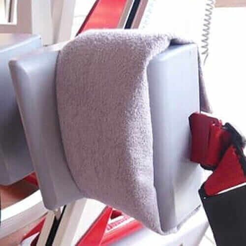 Molift - Extra Soft Knee Support Pads for Quick Raiser zoomed in view of pad
