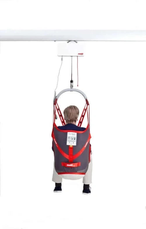 Molift - RgoSling Medium Net Patient Sling being used by a patient in the molif air lift