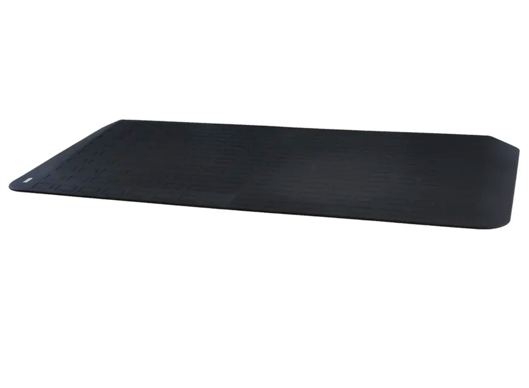 safepath ez edge rubber threshold ramp on a white background