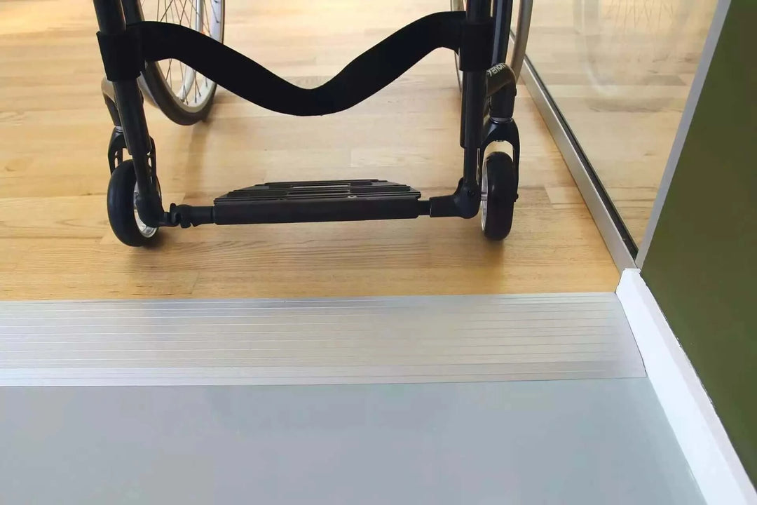 Guldmann - Stepless Aluminum Doorstep Cover Plate seamless transition over a small threshold