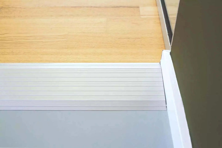 Guldmann - Stepless Aluminum Doorstep Cover Plate seamless transition