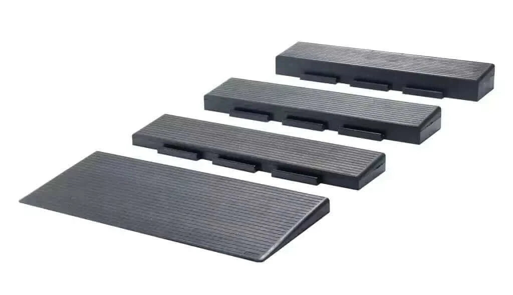 National Ramp - Approach Series Rubber Threshold Ramp for Wheelchairs- image that shows how the ramp is put together with its multiple pieces